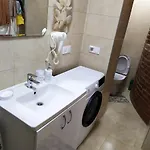софія شقة